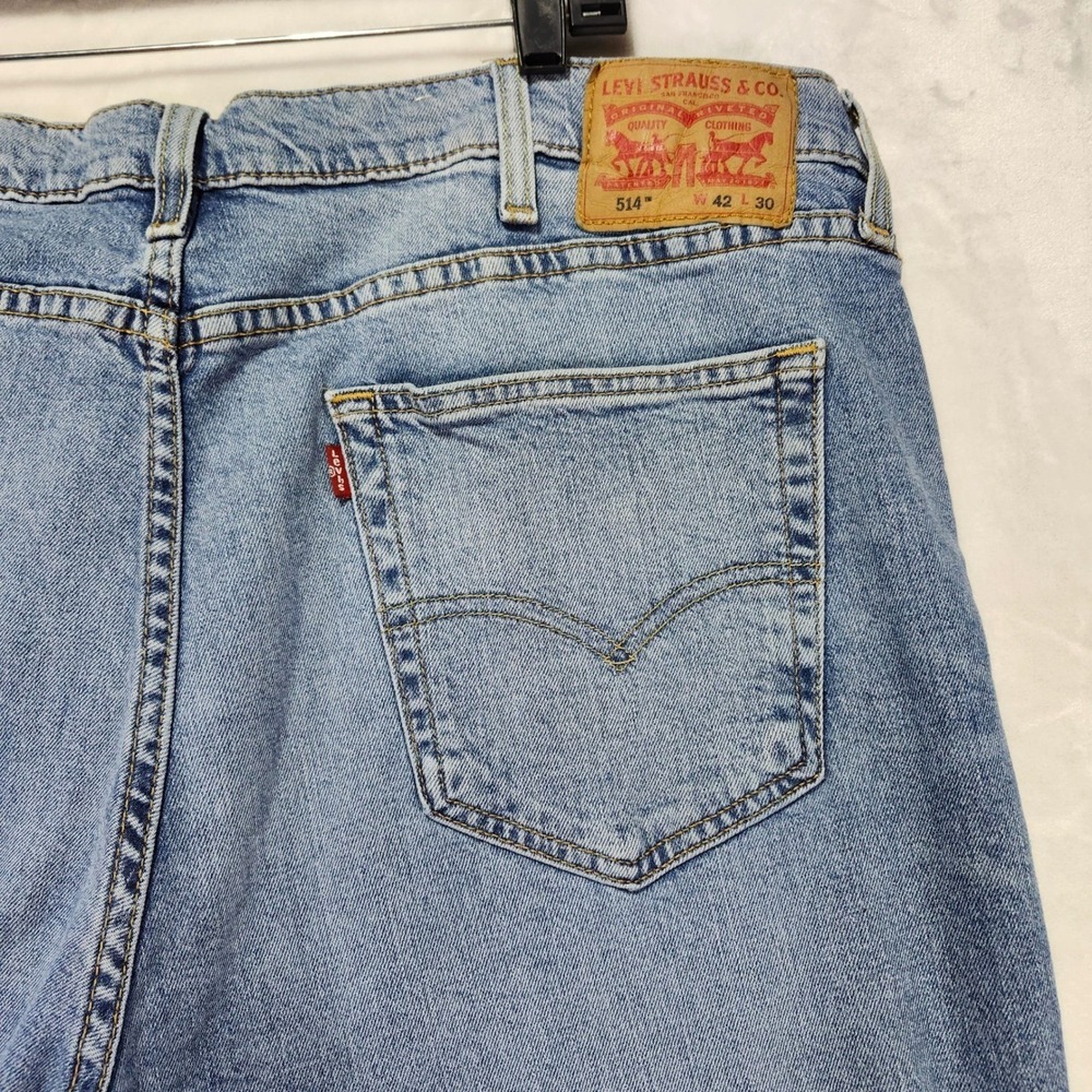 Levi's 514 Straight Fit Jeans Mens 42x30 Blue Excellent Medium Wash Denim - Picture 7 of 9